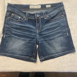 BKE denim shorts Size 31